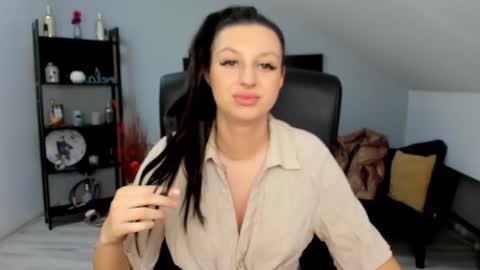 Snapshot of bettyjamess chatting on 11-07-25, 05:07 bettyjamess online show from 11-07-25, 05:07