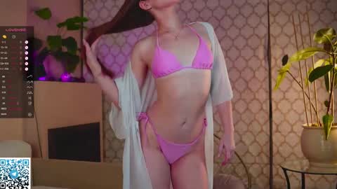 Sofy online show from 10-18-25, 07:03