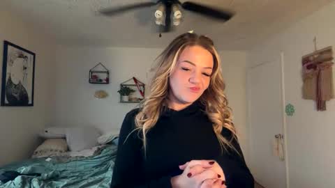 Snapshot of bettyspaghetti10 chatting on 02-06-26, 08:45 Bethany online show from 02-06-26, 08:45