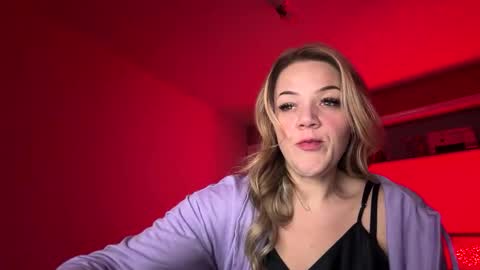 Snapshot of bettyspaghetti10 chatting on 02-17-26, 05:37 Bethany online show from 02-17-26, 05:37