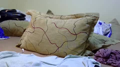 bety25 online show from 11-19-25, 03:01