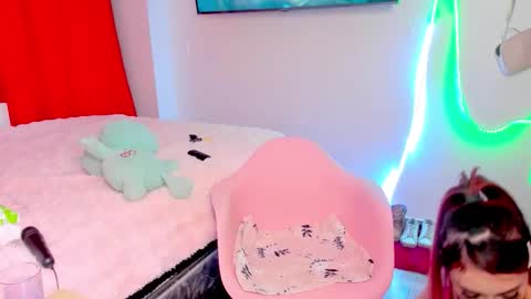 danni online show from 10-23-25, 11:35