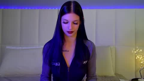 Snapshot of beverlyyork chatting on 03-09-25, 12:42 Beverly online show from 03-09-25, 12:42