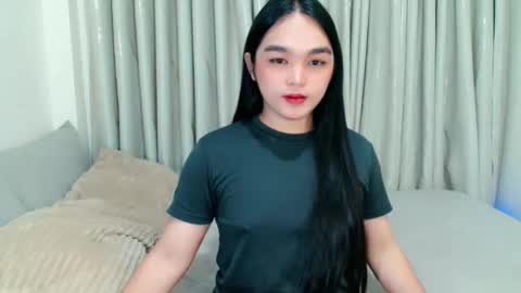 Snapshot of bhabytrans69 chatting on 11-25-25, 09:37 BHABY 3 online show from 11-25-25, 09:37