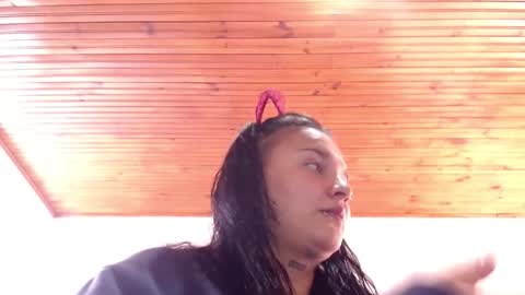 Snapshot of biabia_1 chatting on 09-24-25, 06:22 BiaBia online show from 09-24-25, 06:22