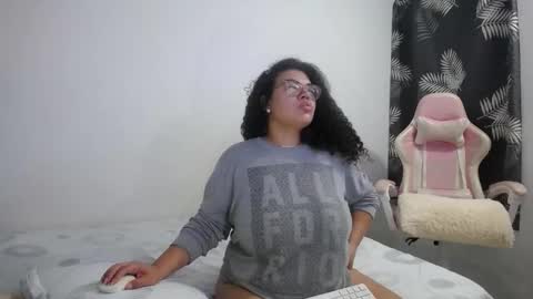 Bianca Tuesday to Sunday from 2am to 6am UTC-5 online show from 02-06-26, 09:23