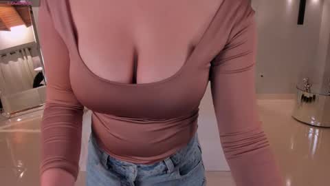 Bianca Pierce online show from 11-12-25, 11:43