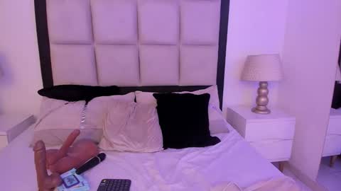 Snapshot of biancashermann chatting on 01-18-26, 08:12 Bianca online show from 01-18-26, 08:12