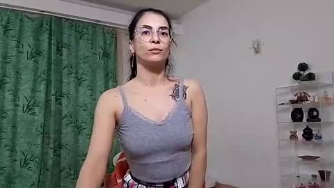 innasugarwild online show from 12-01-24, 04:40