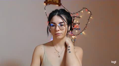 Snapshot of bibitina chatting on 01-18-26, 04:55 innasugarwild online show from 01-18-26, 04:55