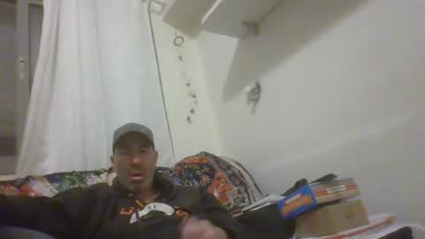 Snapshot of bibo999__ chatting on 11-19-25, 08:09 bibo999__ online show from 11-19-25, 08:09