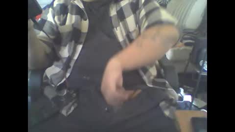 Snapshot of big_juicy689 chatting on 10-18-25, 05:46 Big Lex online show from 10-18-25, 05:46