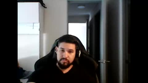 latinBoyHuge online show from 11-24-25, 05:56