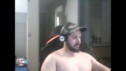 latinBoyHuge online show from 04-06-26, 06:31