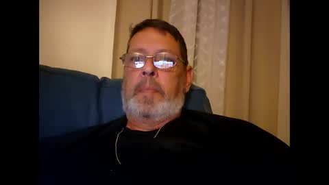 Snapshot of bigal9816192 chatting on 12-13-24, 03:38 bigal9816192 online show from 12-13-24, 03:38