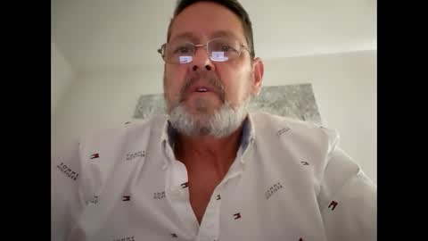 Snapshot of bigal9816192 chatting on 12-19-24, 05:18 bigal9816192 online show from 12-19-24, 05:18