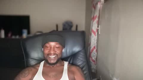 Snapshot of bigbackwoodcali chatting on 10-26-25, 10:36 bigbackwoodcali online show from 10-26-25, 10:36