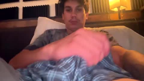 Snapshot of bigben281330 chatting on 10-12-25, 04:17 bigben281330 online show from 10-12-25, 04:17