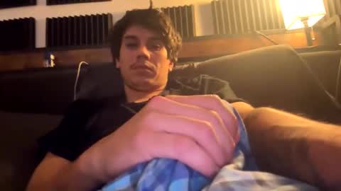 Snapshot of bigben281330 chatting on 11-18-25, 09:19 bigben281330 online show from 11-18-25, 09:19