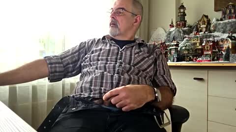 bigbibear88 online show from 12-01-25, 11:15