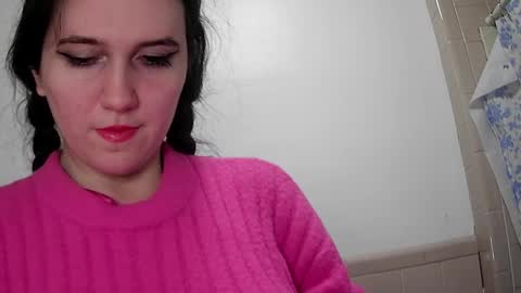 Isabella online show from 12-18-24, 01:59