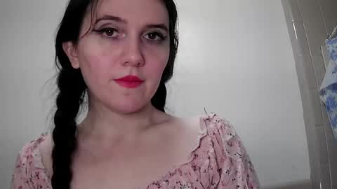 Isabella online show from 12-22-24, 03:00