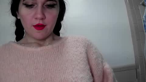 Isabella online show from 12-24-24, 07:06