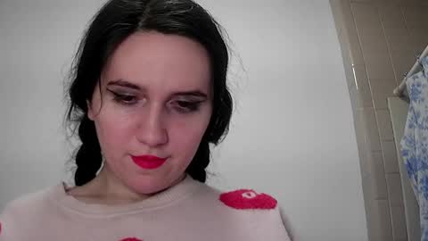 Isabella online show from 12-31-24, 04:38