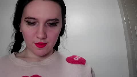 Isabella online show from 01-03-25, 08:00