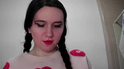 Isabella online show from 01-04-25, 10:55