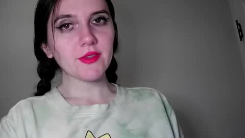 Isabella online show from 01-24-25, 01:56