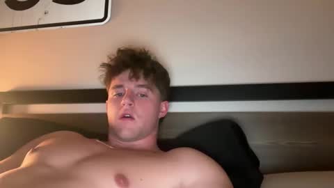 Snapshot of bigbootyburger1 chatting on 02-28-26, 10:00 bigbootyburger1 online show from 02-28-26, 10:00