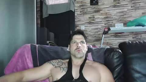 Bigboyband online show from 01-11-26, 03:06