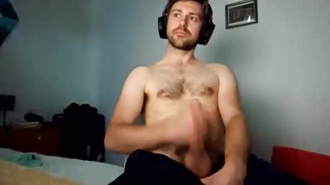 Snapshot of bigbrit_25 chatting on 10-12-25, 03:05 Big Brit online show from 10-12-25, 03:05