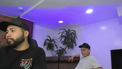 MOD ramon My team is mickey and roman online show from 12-14-25, 01:16