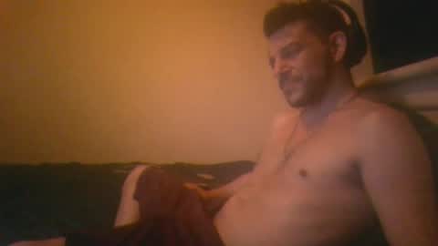 Jon - Im Straight online show from 12-11-24, 06:47