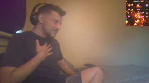 Jon - Im Straight online show from 12-15-24, 04:15