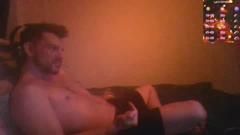 Jon - Im Straight online show from 12-27-24, 09:22