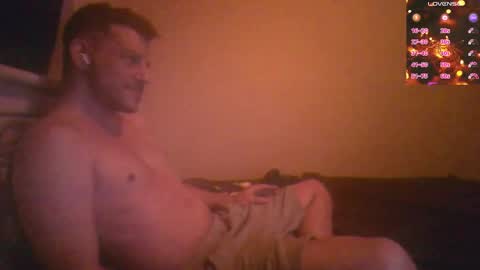 Jon - Im Straight online show from 01-25-25, 09:15