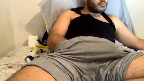 Snapshot of bigcock21cmmmmmm chatting on 12-14-24, 01:27 bigcock21cmm online show from 12-14-24, 01:27