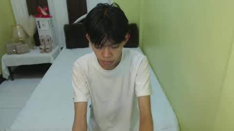 Snapshot of bigcock_kerbzz chatting on 11-17-25, 01:17 bigcock_kerbzz online show from 11-17-25, 01:17