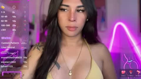 queen amanda online show from 10-16-25, 02:34