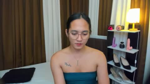 SUCK ME TILL I EXPLODE online show from 10-24-25, 01:29