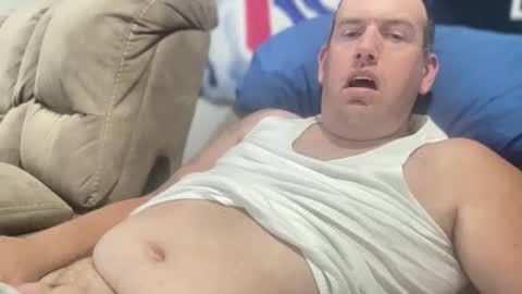 Snapshot of bigcocksuckingslut chatting on 10-16-25, 01:06 bigcocksuckingslut online show from 10-16-25, 01:06