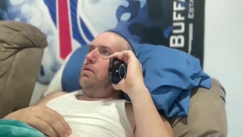 Snapshot of bigcocksuckingslut chatting on 11-15-25, 02:46 bigcocksuckingslut online show from 11-15-25, 02:46