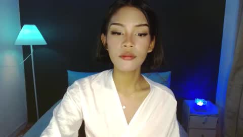 katherine Pierce online show from 01-06-25, 10:47