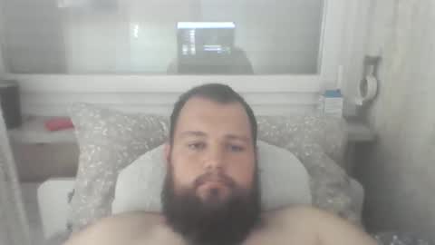 Snapshot of bigdamo95 chatting on 10-18-25, 10:38 bigdamo95 online show from 10-18-25, 10:38