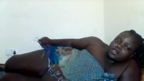 Snapshot of bigdarkass chatting on 02-19-25, 10:42 VIOLET online show from 02-19-25, 10:42