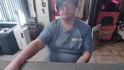 Darryl online show from 11-12-25, 04:51