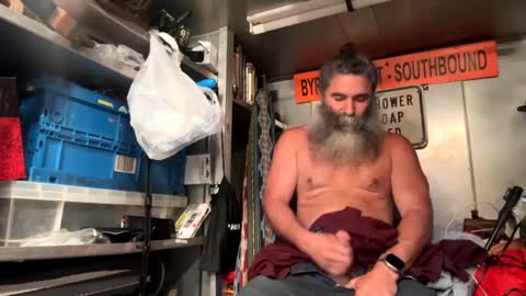 Bearded Dad online show from 12-28-24, 06:49